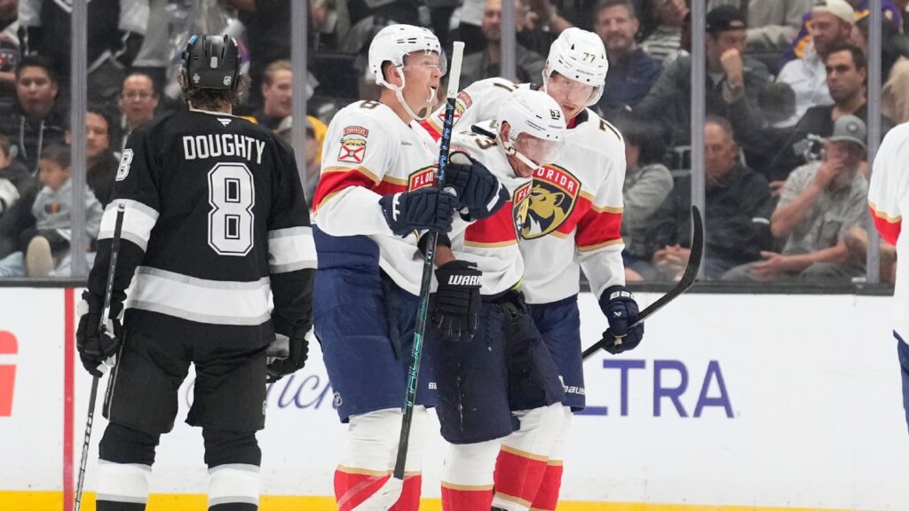 Panthers' Barkov targets late November return; Marchand out week-to-week