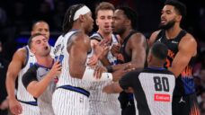 NBA roundup: Defending champion Knicks drop to 0-3 after loss to Magic