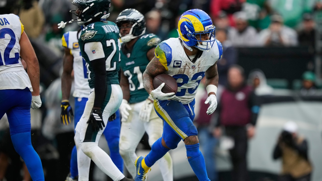 NFL Week 4 roundup: Rams comeback late to top Eagles