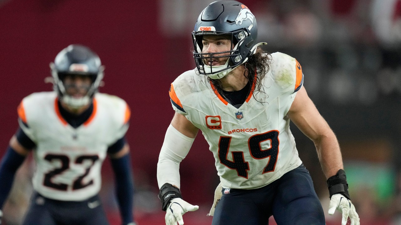 Broncos linebacker Alex Singleton named AFC Defensive Player of the Week
