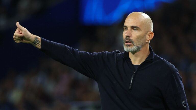 Manchester City's head coach Enzo Maresca gestures during a Champions League opening phase soccer match between FC Porto and Manchester City in Porto, Portugal, Tuesday, Sept. 8, 2026. (AP Photo/Luis Vieira)