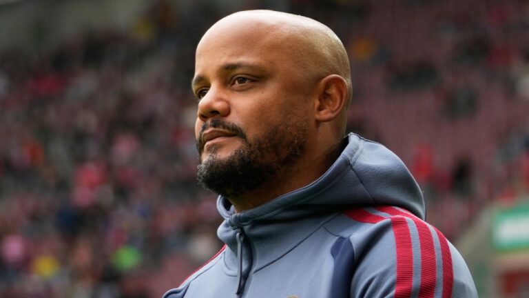Bayern's head coach Vincent Kompany arrives for the German Bundesliga soccer match between FC Augsburg and FC Bayern Munich in Augsburg, Germany, Oct. 10, 2026. (Matthias Schrader/AP)