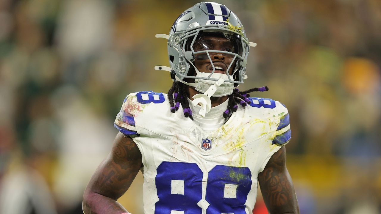 Eagles and Cowboys meet in Week 7 Monday night game