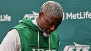 New York Jets head coach Aaron Glenn leaves after a news conference after the Miami Dolphins defeated the Jets in an NFL game in East Rutherford, N.J., Sunday, Oct. 25, 2026. (Adam Hunger/AP)