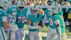NFL Week 7 roundup: Dolphins down Jets for first win