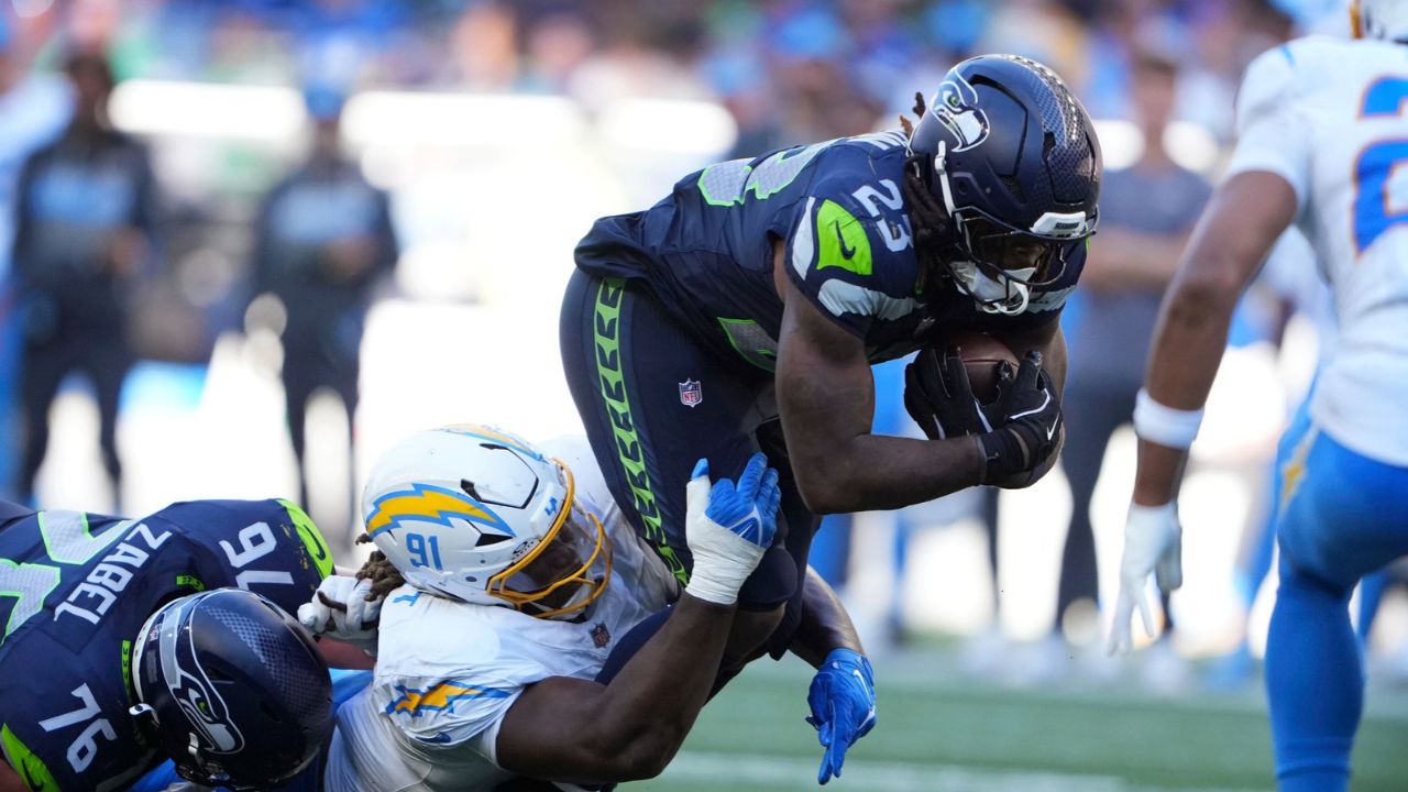 Commandres Running Back Running back Wilson sparks Seahawks to victory over Chargers - Sportsnet.ca