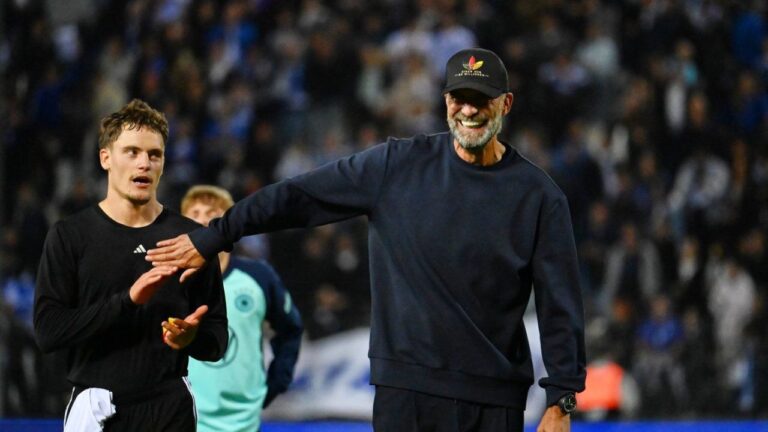 Germany's head coach Jurgen Klopp, right, talks with Florian Wirtz after the UEFA Nations League soccer match between Greece and Germany in Thessaloniki, northern Greece, Sunday, Oct. 4, 2026. (Giannis Papanikos/AP)