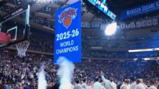 Knicks raise banner, receive rings to celebrate championship