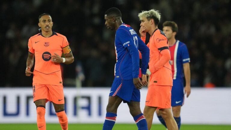 PSG's Ousmane Dembele, centre, leaves the field with an injury during the Champions League opening phase soccer match between Paris Saint-Germain and FC Barcelona in Paris, Tuesday, Oct. 20, 2026. (Thibault Camus/AP)