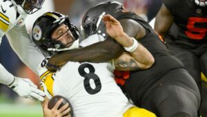 Pittsburgh Steelers quarterback Aaron Rodgersis sacked by Cleveland Browns defensive tackle Maliek Collins during the first half of an NFL football game in Cleveland, Thursday, Oct. 1, 2026. (David Richard/AP Photo)